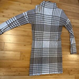 Max Studio Plaid Turtleneck Sweater Dress - Gray and White